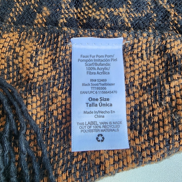 Cheetah Leopard One Size Soft Acrylic Winter Scarf Brown Black 10" × 75" - Picture 10 of 11